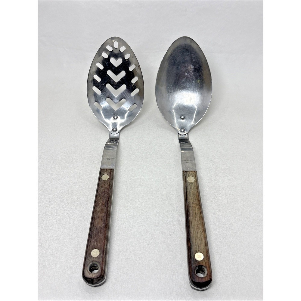 Arrowhead Ekco 10" Angled Slotted Solid Spoon Wooden Handle‎ USA Vtg Stainless